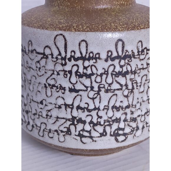 Signature Design by Ashley Ceramic Farmhouse Rustic Meghan Vase Home Decor - Picture 2 of 7